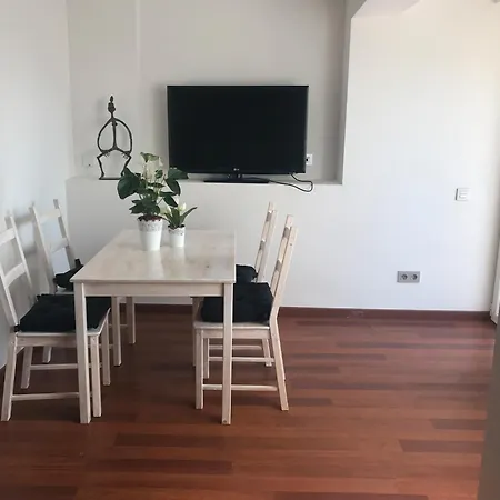 Cozy Centre *