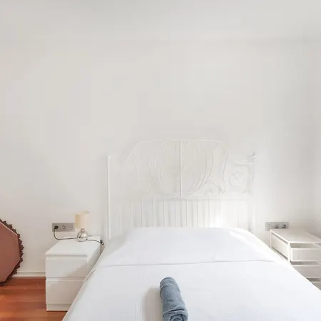 Cozy Centre Apartment *