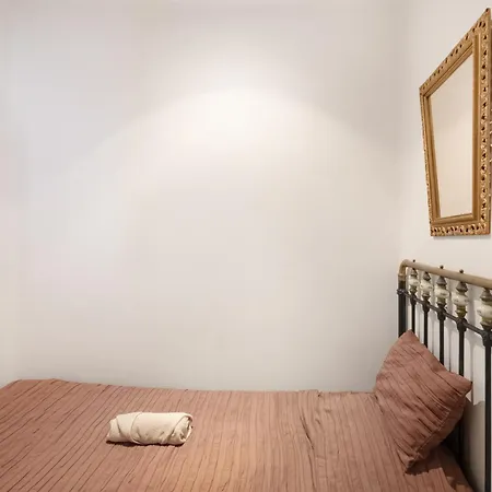 Cozy Centre